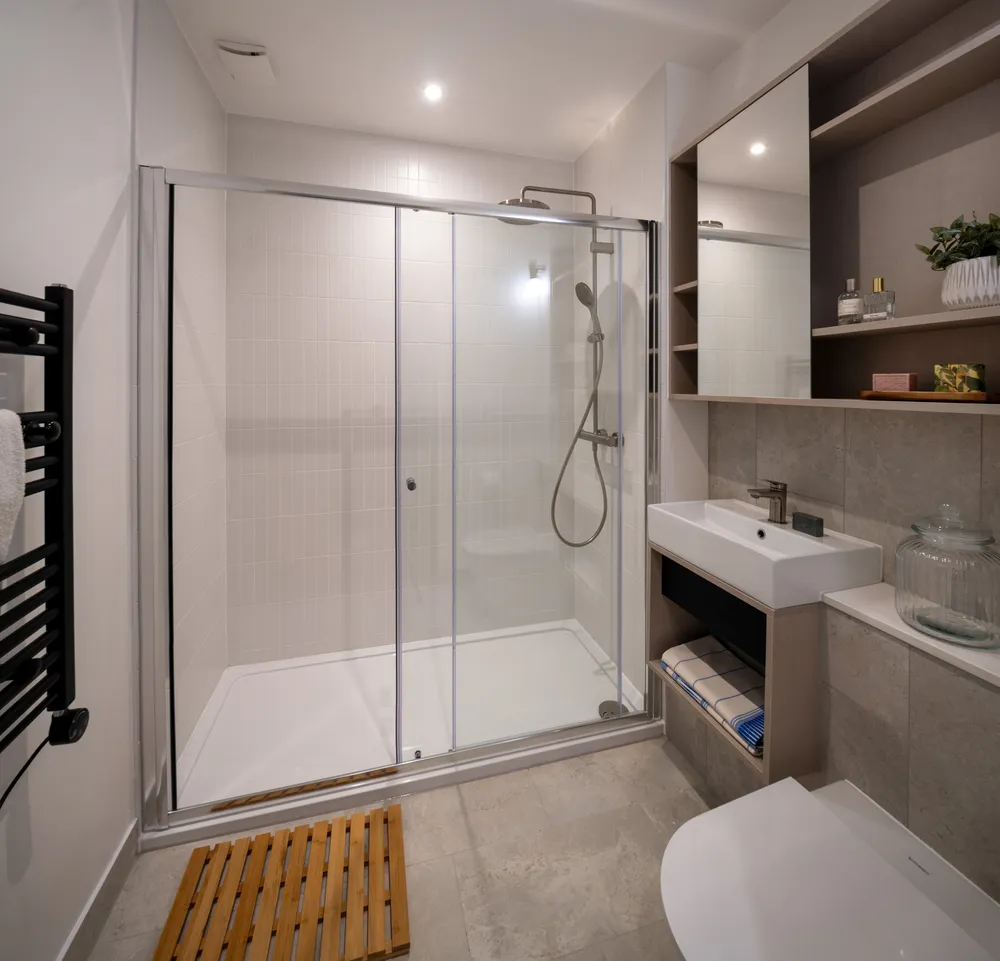 Bathroom 44a Holm Wimbledon Park