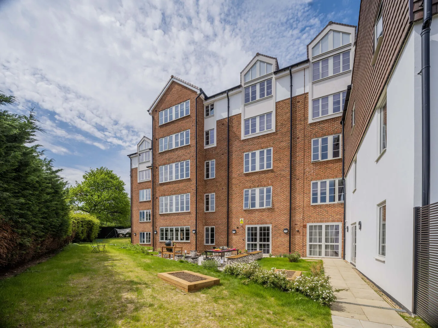 Holm Wimbledon Park 44 Augustus Road, London