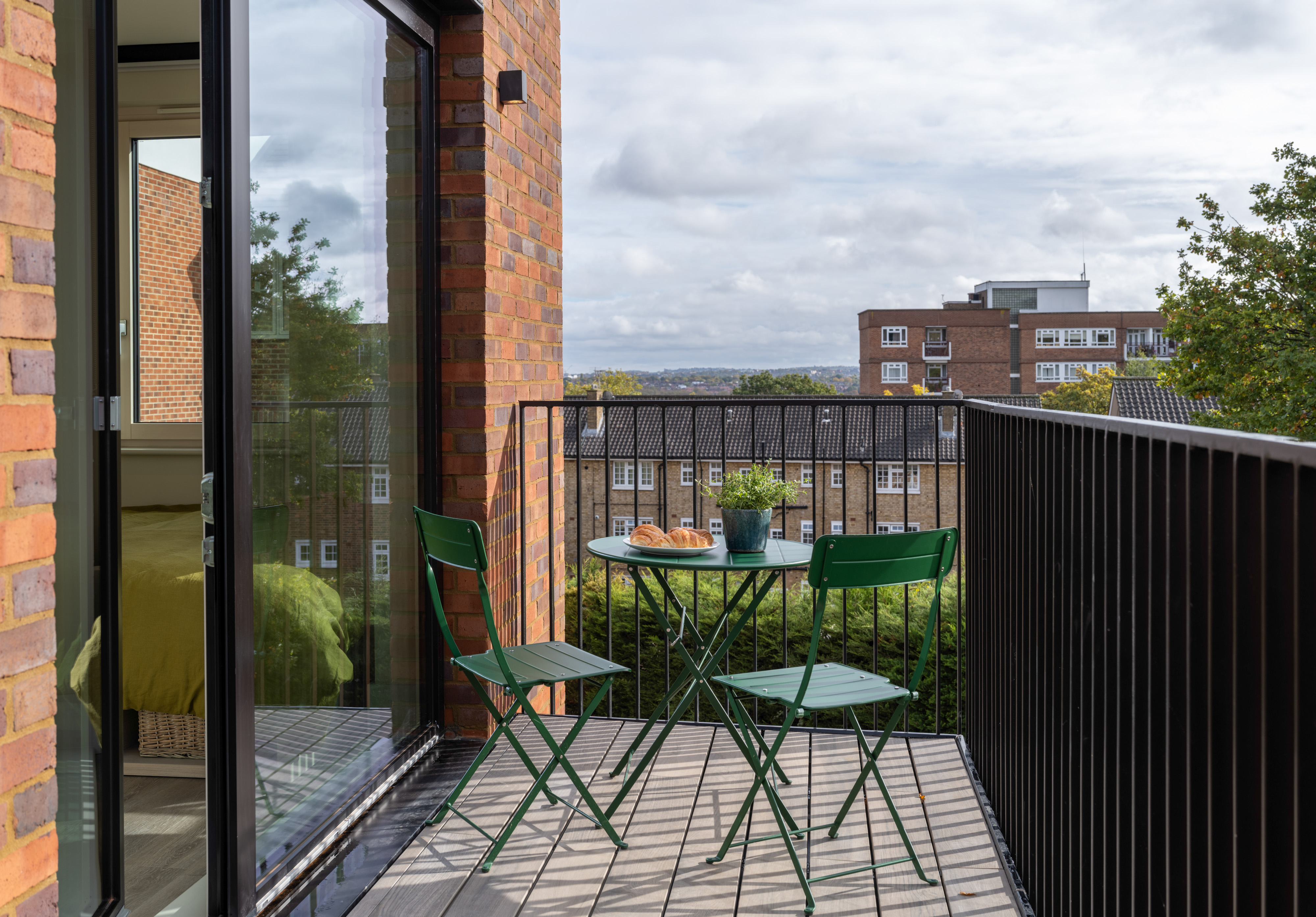 7a private balcony